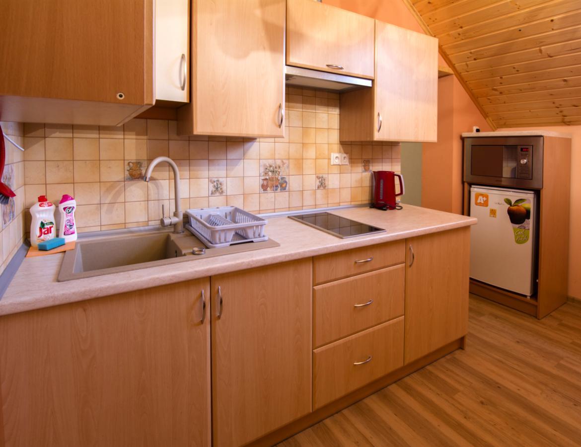 Apartments Kalyn Svoboda nad Upou Luaran gambar