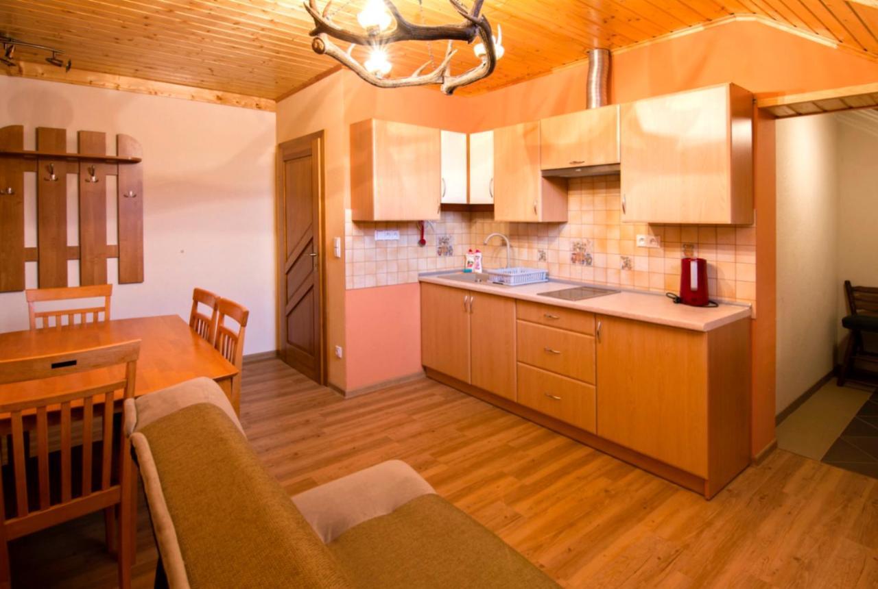 Apartments Kalyn Svoboda nad Upou Luaran gambar